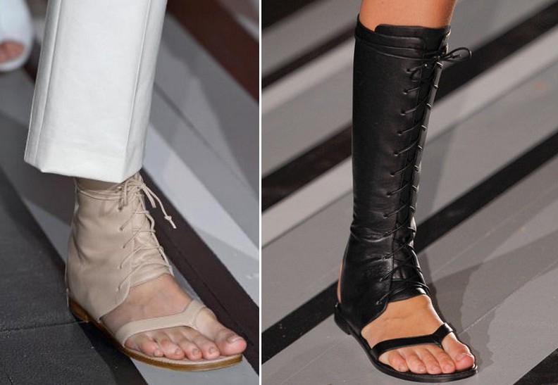 Tendances 2013 de chaussures plates en cuir: Victoria Beckham et Sandales Guetre 