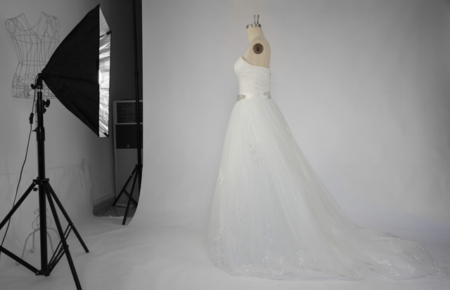 robe-de-mariée-à-traîne-persun-shooting-studio