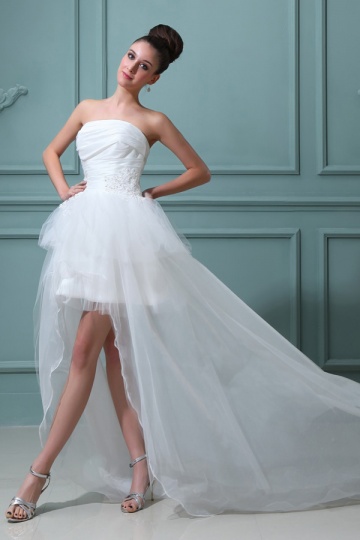 robe-asymetrique-pour-mariee-en-organza