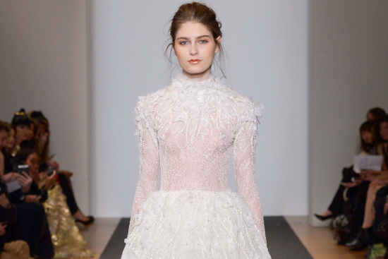 10232703-les-plus-belles-robes-de-mariee-haute-couture