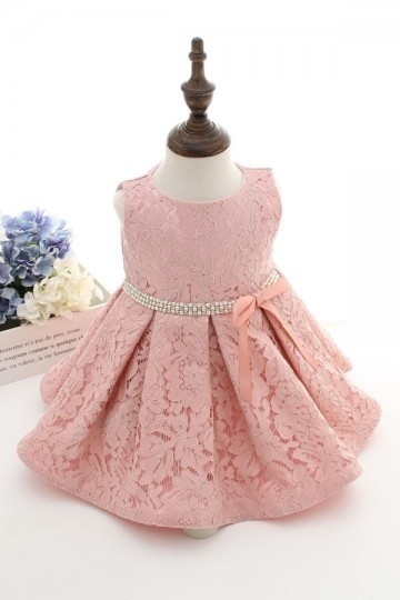 robe vintage rose en dentelle pour fille