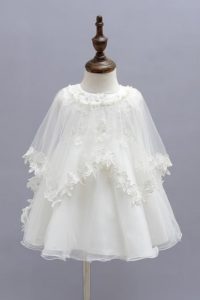 robe de baptême brodée