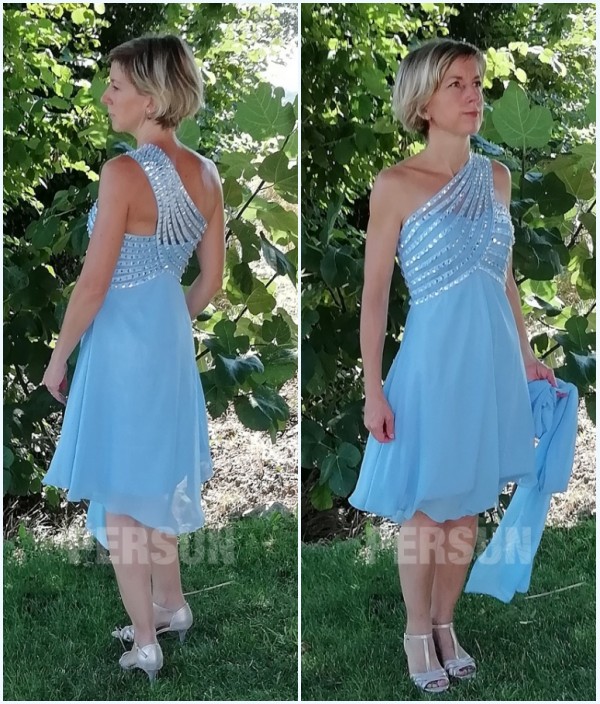 robe de soirée bleu courte asymétrique orné de strass