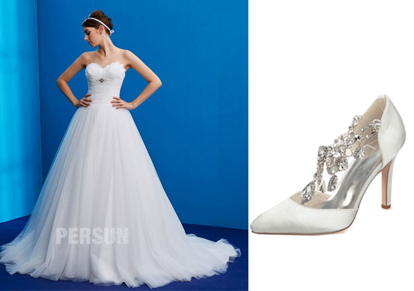 robe de mariée princesse bustier coeur 2019 et chaussures pas cher mariage orné de strass