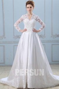 robe de mariée style Kate Middleton manche longue appliqué de dentelle