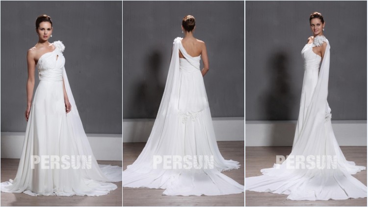 robe de mariée asymétrique avec voilage