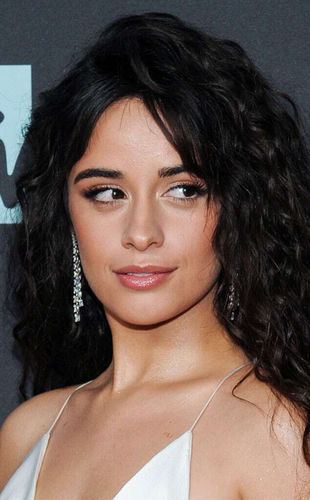 le maquillage de Camila Cabello au tapis rouge MTV 2019 