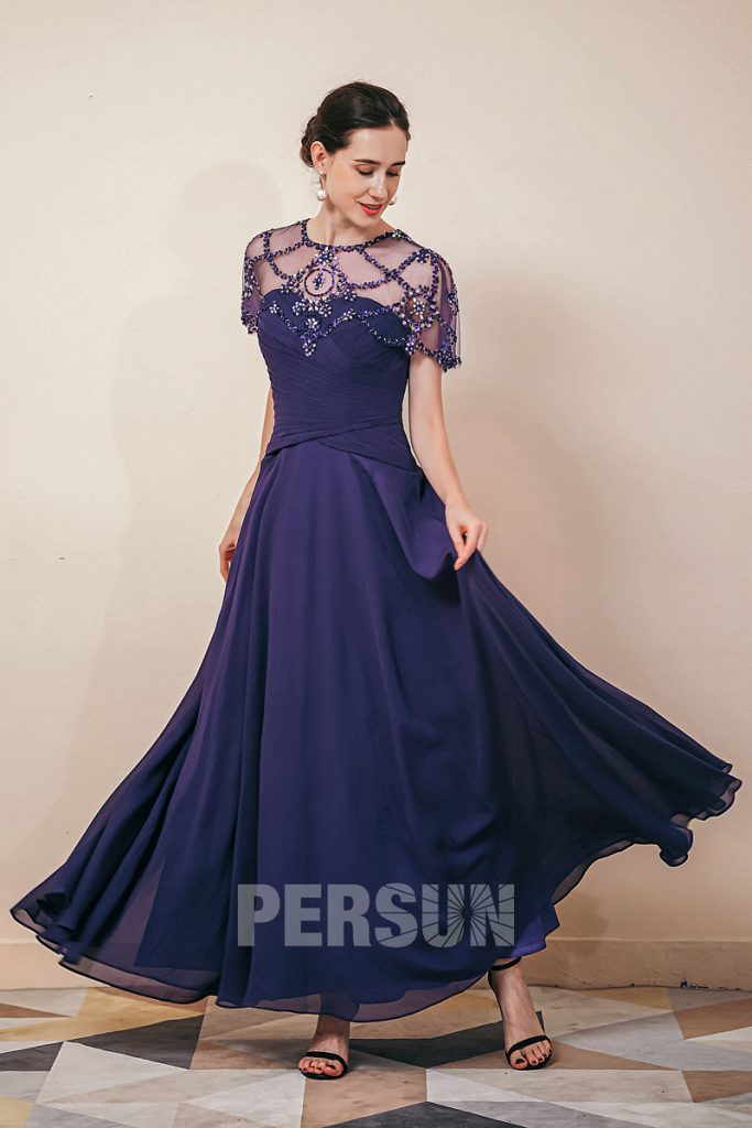 robe de soirée violette bustier drapé avec cape perlée